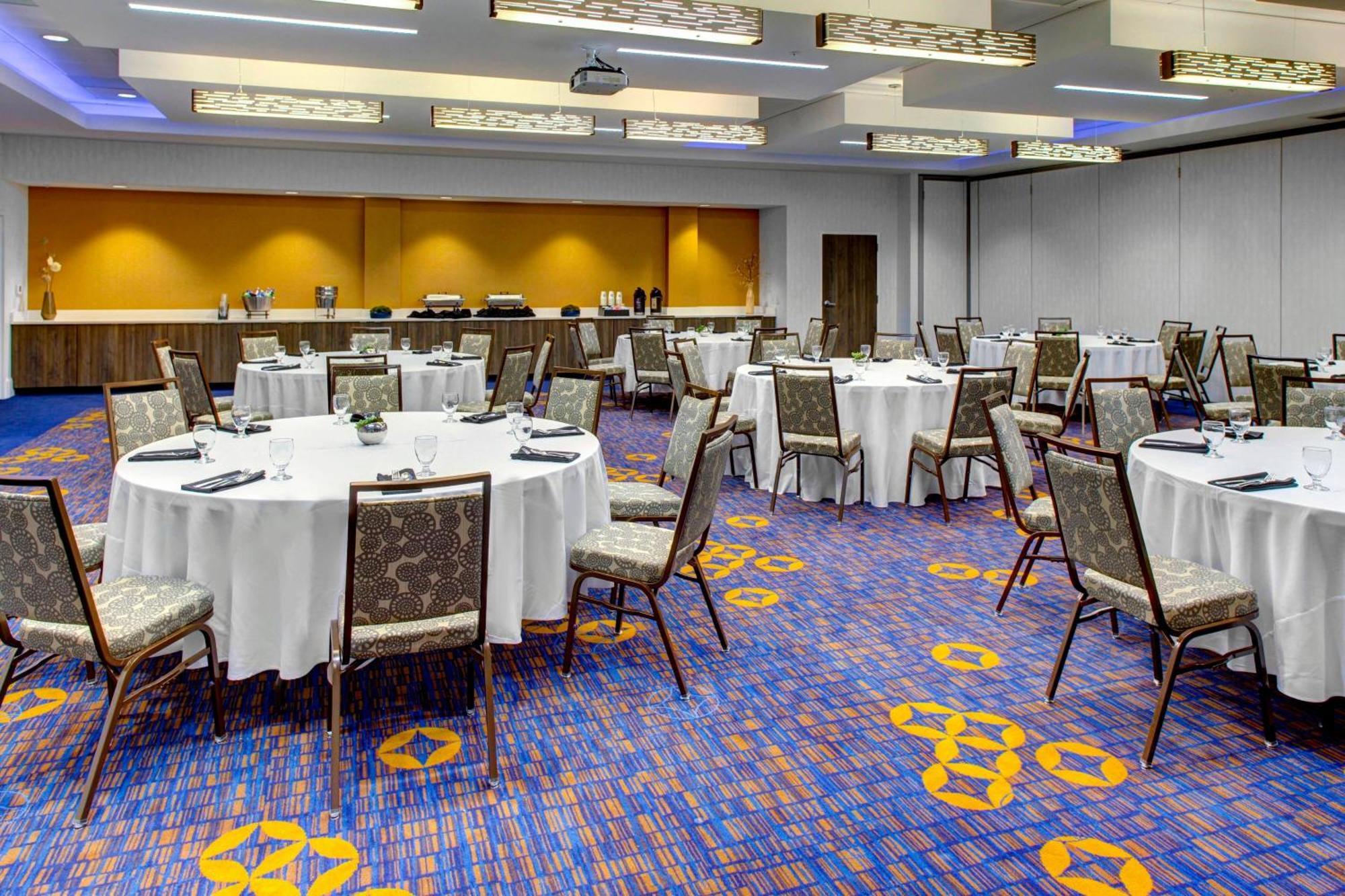 Courtyard By Marriott Carrollton Otel Dış mekan fotoğraf